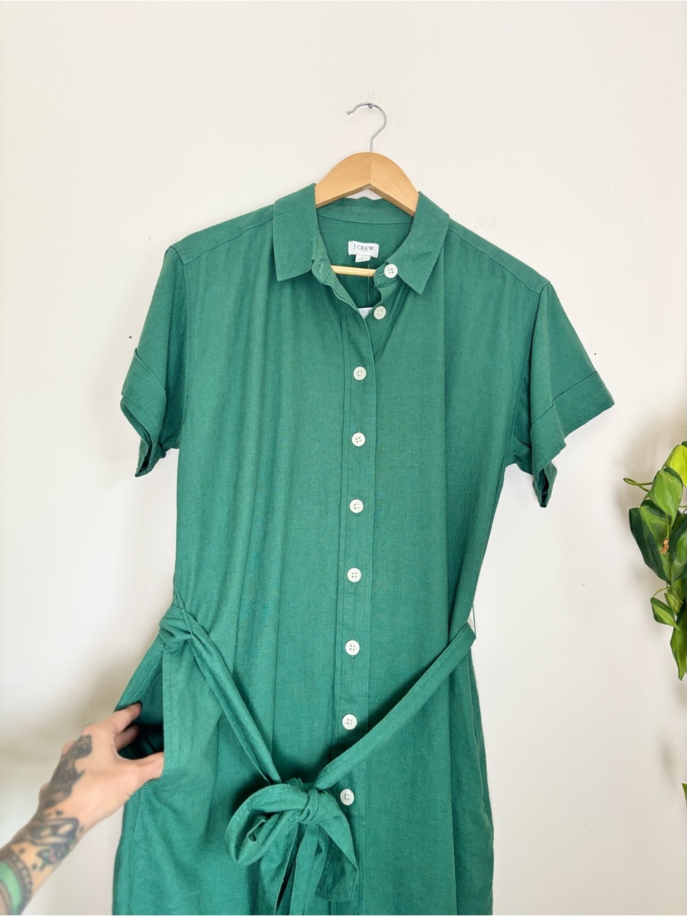 J.Crew Linen-Blend Belted Mini Shirtdress In Kelly Green - Picture 4 of 8